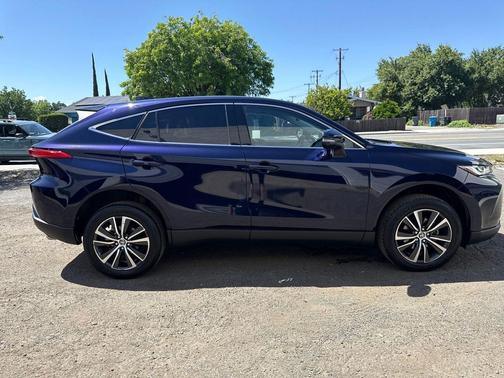 Blueprint 2024 Toyota Venza LE