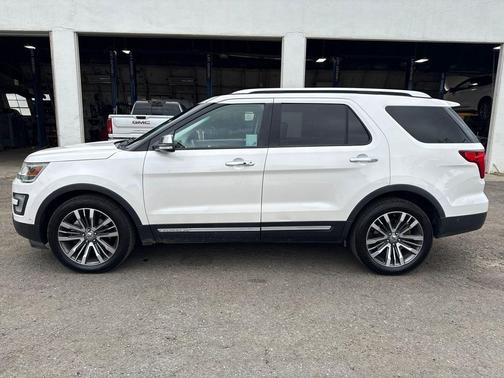 2016 Ford Explorer Platinum