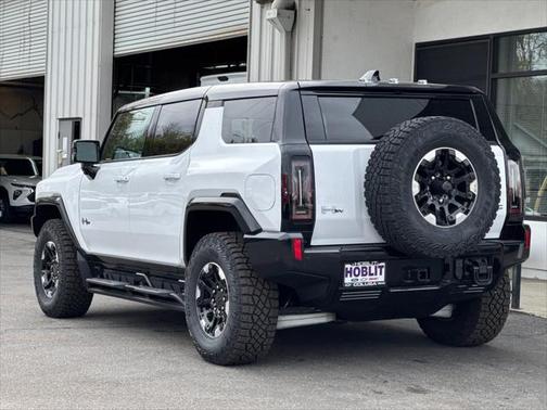 2025 GMC HUMMER EV SUV 2X