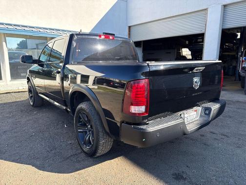 2022 RAM 1500 Classic Warlock Crew Cab 4x4 5'7' Box