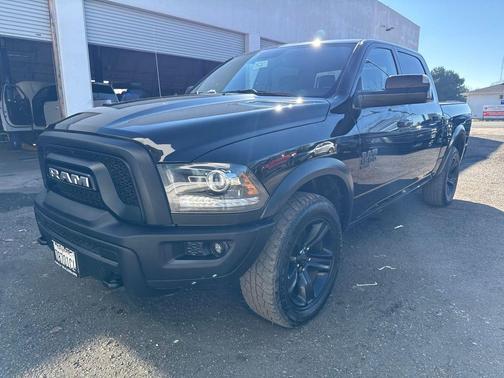 2022 RAM 1500 Classic Warlock Crew Cab 4x4 5'7' Box