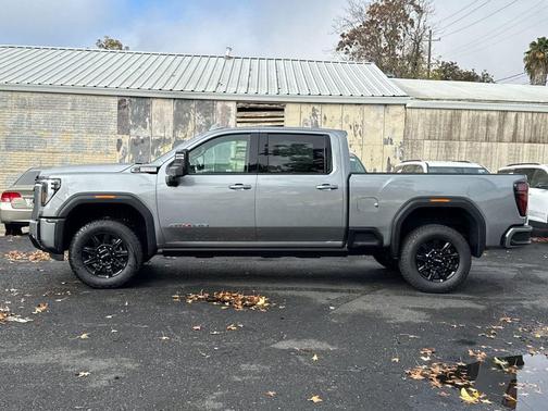 2026 GMC Sierra 2500 AT4
