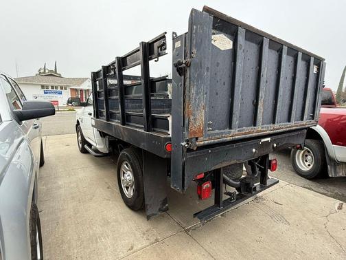 2018 RAM 2500 Tradesman Regular Cab 4x2 8' Box