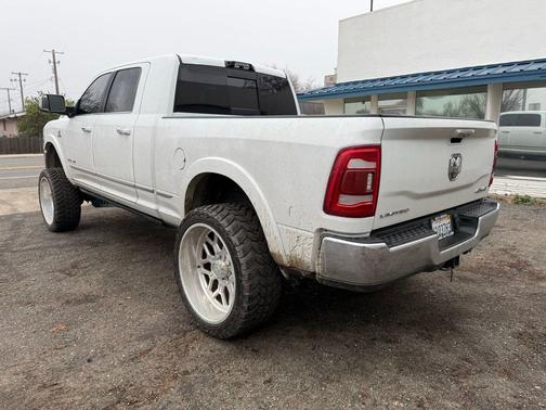 2021 RAM 2500 Limited Mega Cab 4x4 6'4' Box