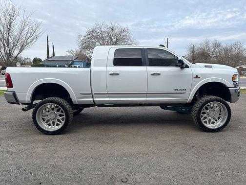 2021 RAM 2500 Limited Mega Cab 4x4 6'4' Box