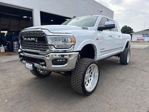 2021 RAM 2500 Limited Mega Cab 4x4 6'4' Box