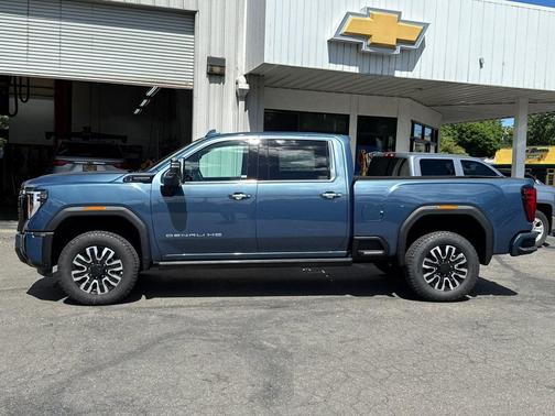 2025 GMC Sierra 2500 Denali Ultimate