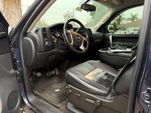 2011 Chevrolet Silverado 2500 LT