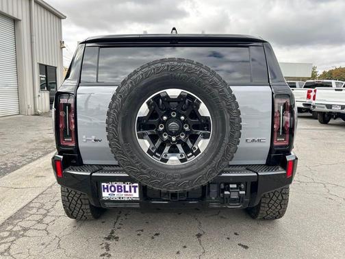 2025 GMC HUMMER EV SUV 2X
