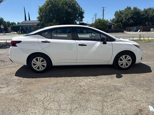 Fresh Powder 2023 Nissan Versa 1.6 S