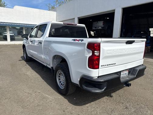 Summit White 2022 Chevrolet Silverado 1500 WT
