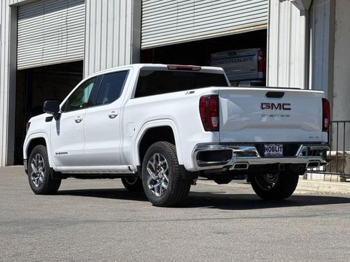 Summit White 2026 GMC Sierra 1500 SLE