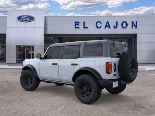Oxford White 2026 Ford Bronco Base