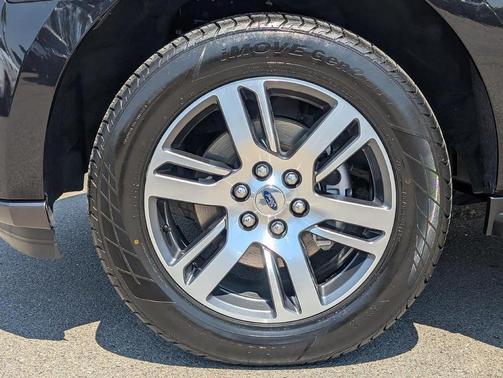 Agate Black Metallic 2024 Ford Expedition Max Limited