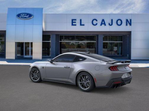 2025 Ford Mustang Dark Horse