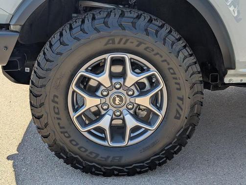 Cactus Green / Gray 2022 Ford Bronco Badlands