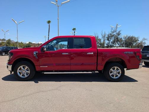 Rapid Red Metallic Tinted Clearcoat 2024 Ford F-150 XLT