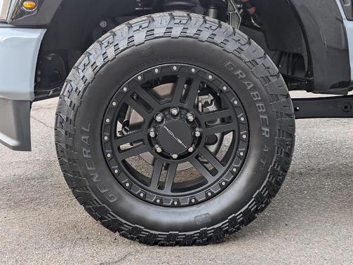 Glacier Gray Metallic 2026 Ford F-250 Lariat