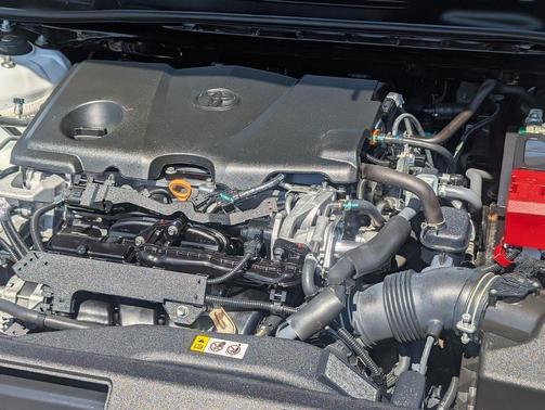 Super White 2020 Toyota Camry SE Nightshade