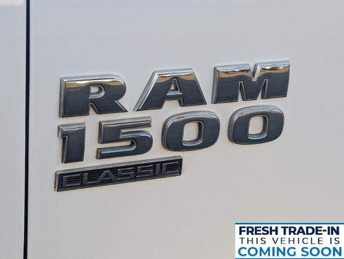Bright White Clearcoat 2022 RAM 1500 Classic Tradesman
