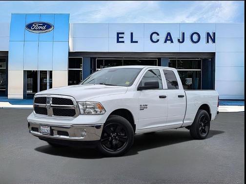 Bright White Clearcoat 2022 RAM 1500 Classic Tradesman