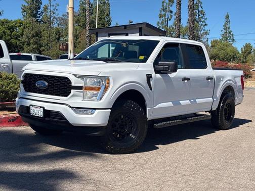 Oxford White 2022 Ford F-150 XL