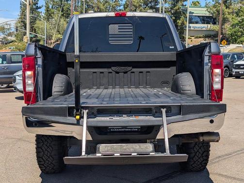 Gray 2022 Ford F-250 Lariat