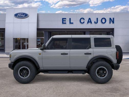 Avalanche Gray 2026 Ford Bronco Badlands