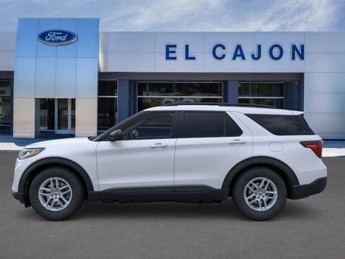 Space White Metallic 2026 Ford Explorer Active