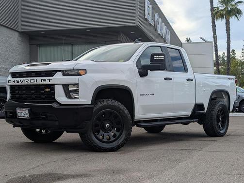 Summit White 2023 Chevrolet Silverado 2500 Custom
