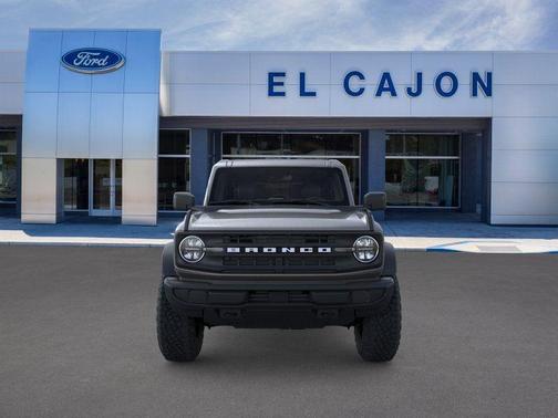 Carbonized Gray Metallic 2026 Ford Bronco Base
