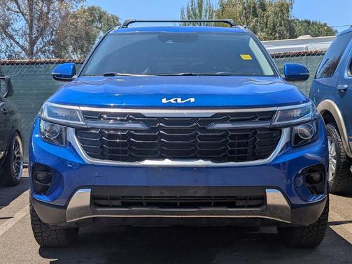 Neptune Blue 2025 Kia Seltos S