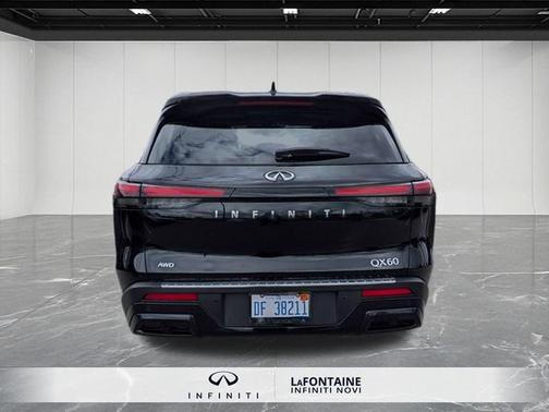 Diamond Black 2025 INFINITI QX60 LUXE
