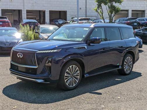 2025 INFINITI QX80 SENSORY