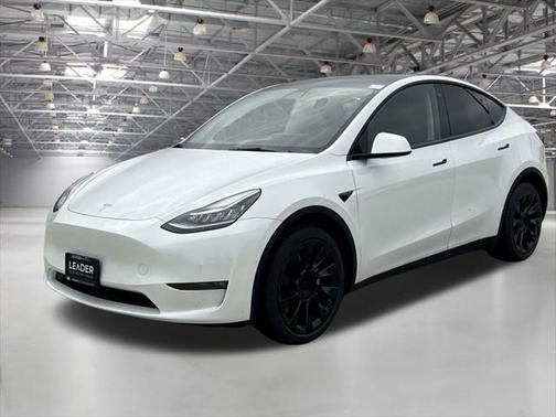 2022 Tesla Model Y Long Range Dual Motor All-Wheel Drive