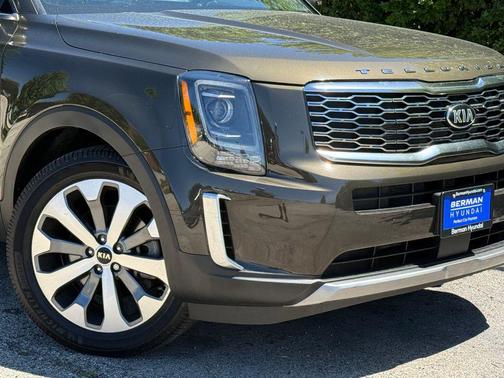 Dark Moss 2020 Kia Telluride S