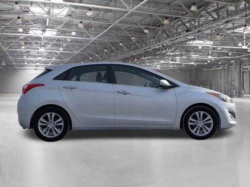 2014 Hyundai Elantra GT Base