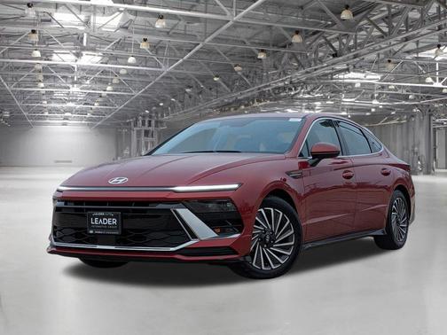 2024 Hyundai SONATA Hybrid SE