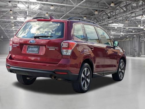 2017 Subaru Forester 2.5i