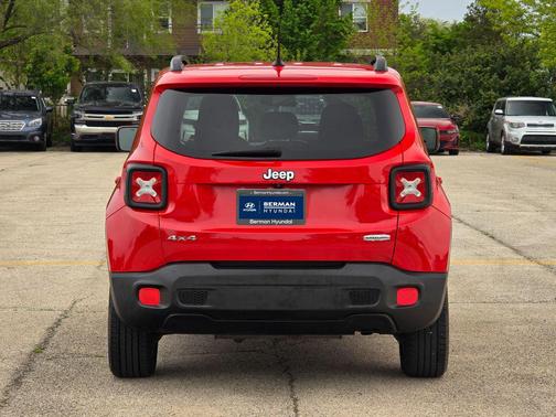 Colorado Red 2015 Jeep Renegade Latitude
