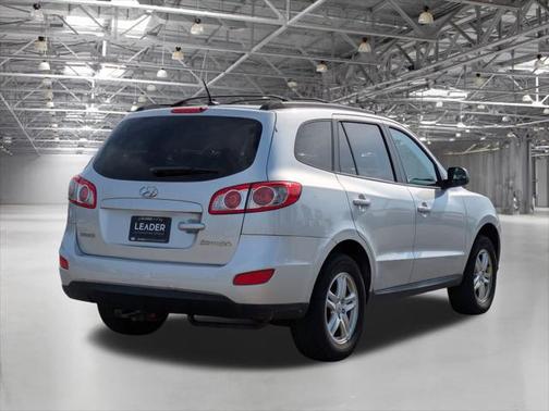 2011 Hyundai SANTA FE GLS