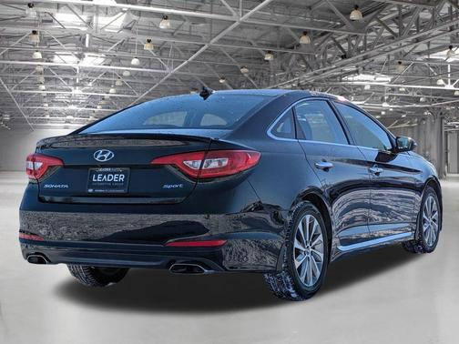 2017 Hyundai SONATA Sport