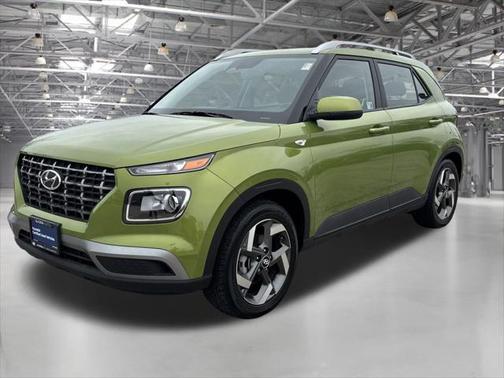 2024 Hyundai VENUE SEL