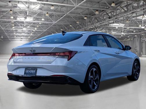 2023 Hyundai ELANTRA HEV Limited