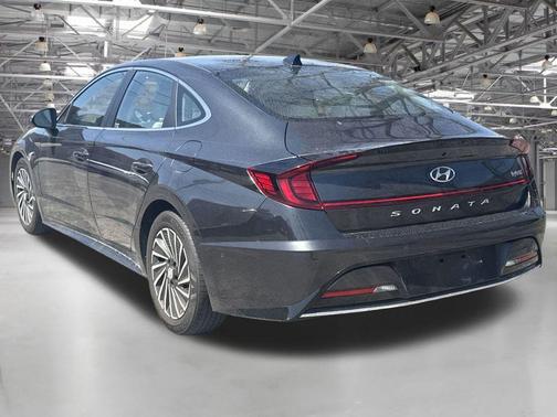 2022 Hyundai SONATA Hybrid Limited