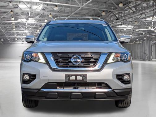 2018 Nissan Pathfinder Platinum