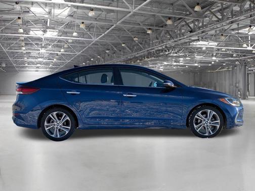 2017 Hyundai ELANTRA Limited