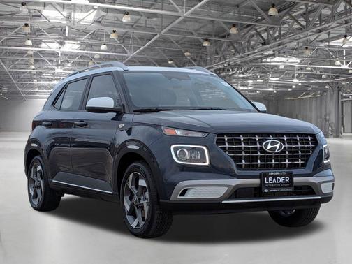 2025 Hyundai VENUE Limited