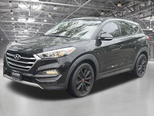 2017 Hyundai TUCSON Night