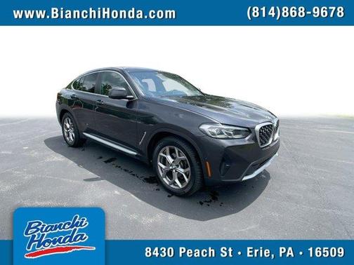 2022 BMW X4 xDrive30i